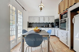  Maison � vendre 8 pi�ces 198 m�