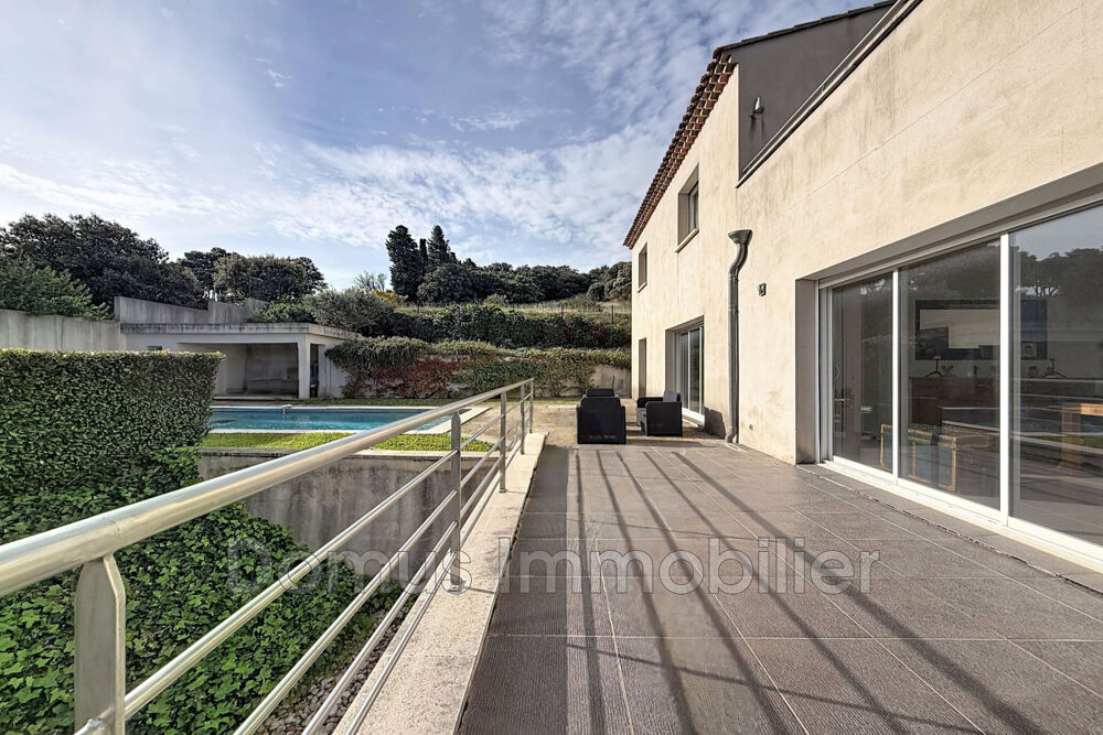  vendre  Maison Saint-Saturnin-ls-Avignon (84450)