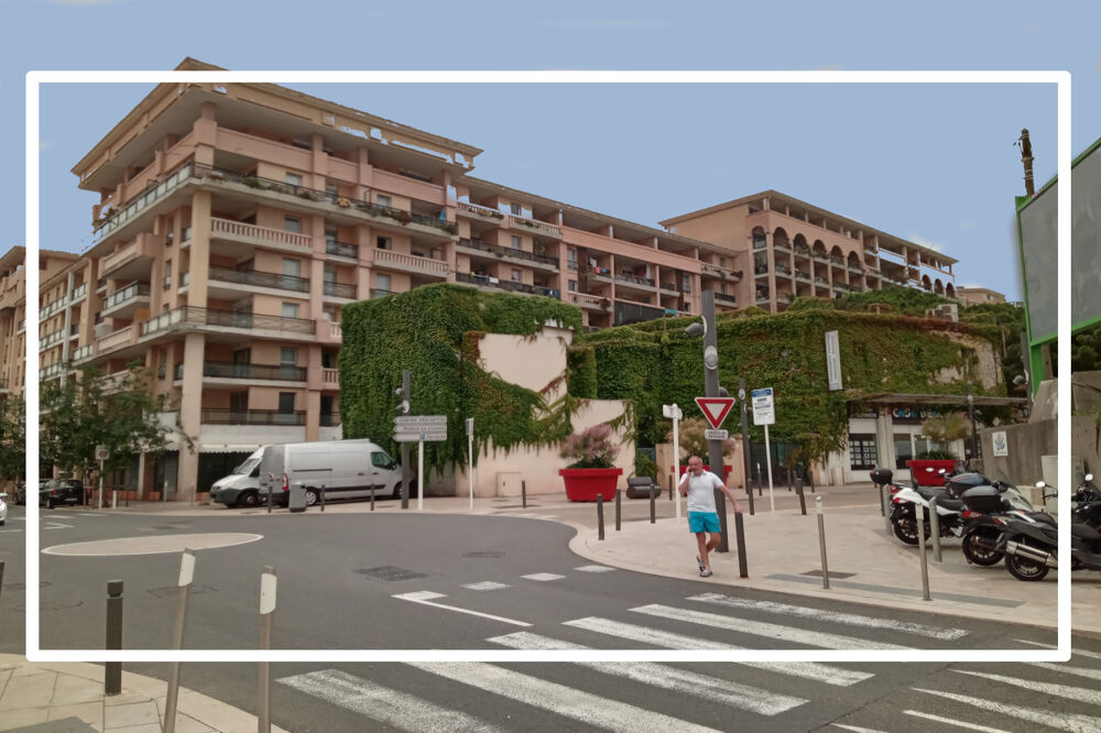 Vente Parking/Garage PARKING SOUS SOL 12,5 M² : CANNES BEACH Cannes