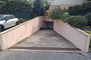  Parking / Garage à vendre 12 m²