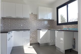  Maison à louer 5 pièces 110 m² Biot