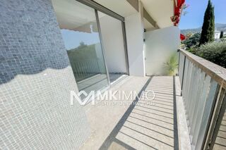  Appartement à louer 2 pièces 65 m²