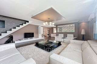  Maison  vendre 7 pices 200 m