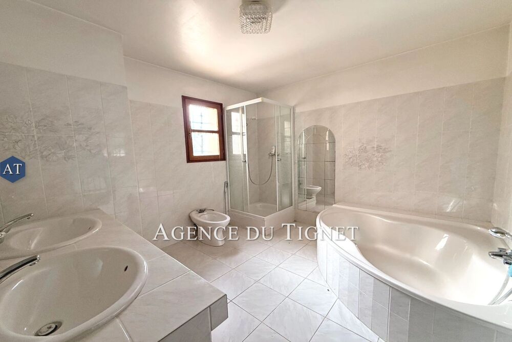 � vendre  Maison Peymeinade (06530)