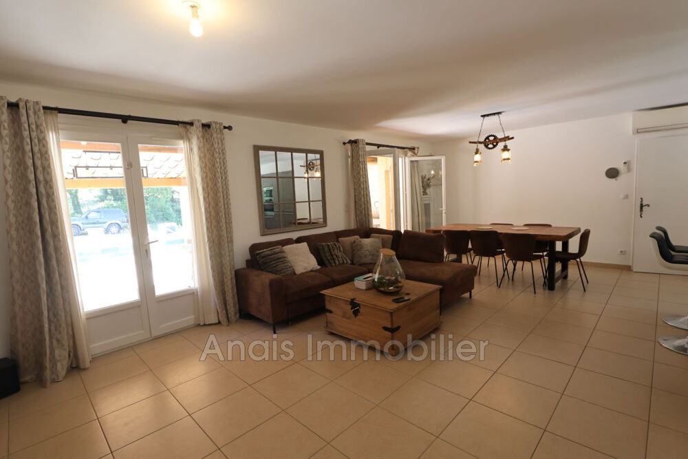 Vente Maison vente maison 7 Pièce(s) La garde-freinet