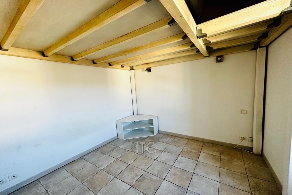 Location Appartement location appartement 2 Pièce(s) La destrousse