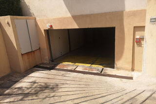  Parking / Garage � vendre 14 m�