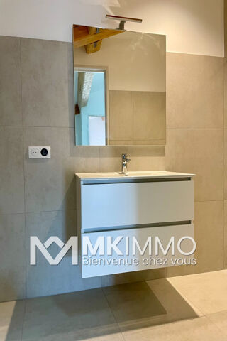  Appartement à louer 5 pièces 118 m² Fayence