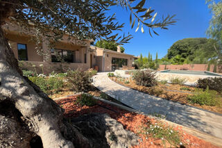  Maison  vendre 5 pices 231 m