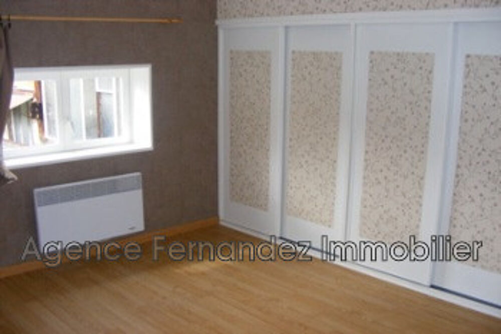 Location Appartement Appartement type 1 centre ville: Marcigny