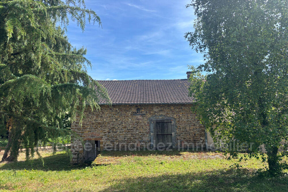 Vente Maison ANCIEN CORPS DE FERME EN PIERRE À RÉNOVER, BELLE SITUATION Semur-en-brionnais