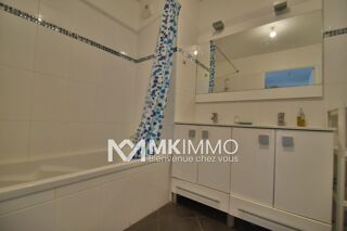  Appartement à louer 3 pièces 59 m²