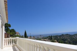  Maison  louer 5 pices 250 m