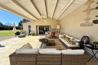  Maison � vendre 2 pi�ces 198 m�