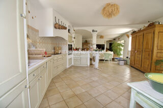  Maison à vendre 3 pièces 141 m²