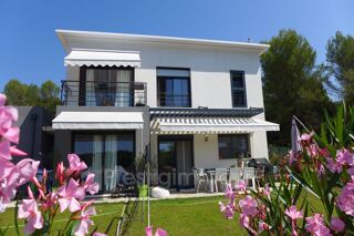  Maison à louer 5 pièces 110 m² Biot