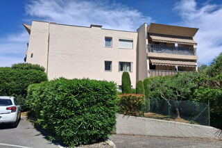  Parking / Garage � vendre 12 m�