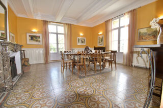  Maison à vendre 10 pièces 280 m²