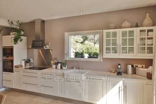  Maison à louer 5 pièces 163 m²