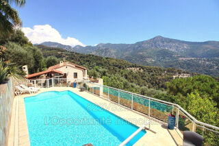  Maison  vendre 5 pices 211 m