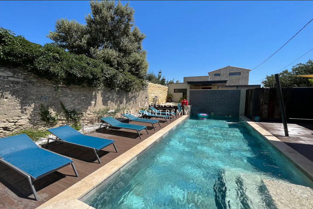 Maison de charme à vendre à Saint Rémy de Provence.