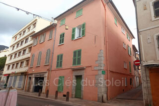  Immeuble  vendre 11 pices 217 m