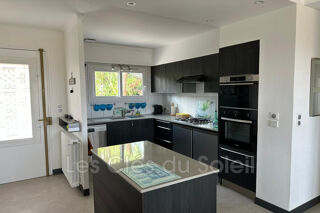  Maison � vendre 9 pi�ces 180 m�