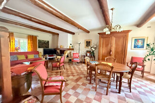  Maison  vendre 6 pices 165 m