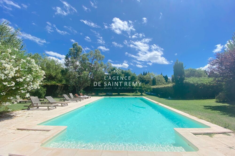 Mas Provençal rénové avec piscine et potentiel exceptionnel à