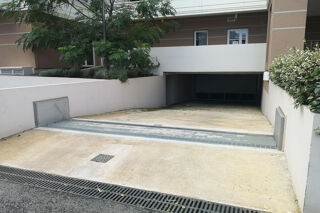  Parking / Garage � vendre 13 m�