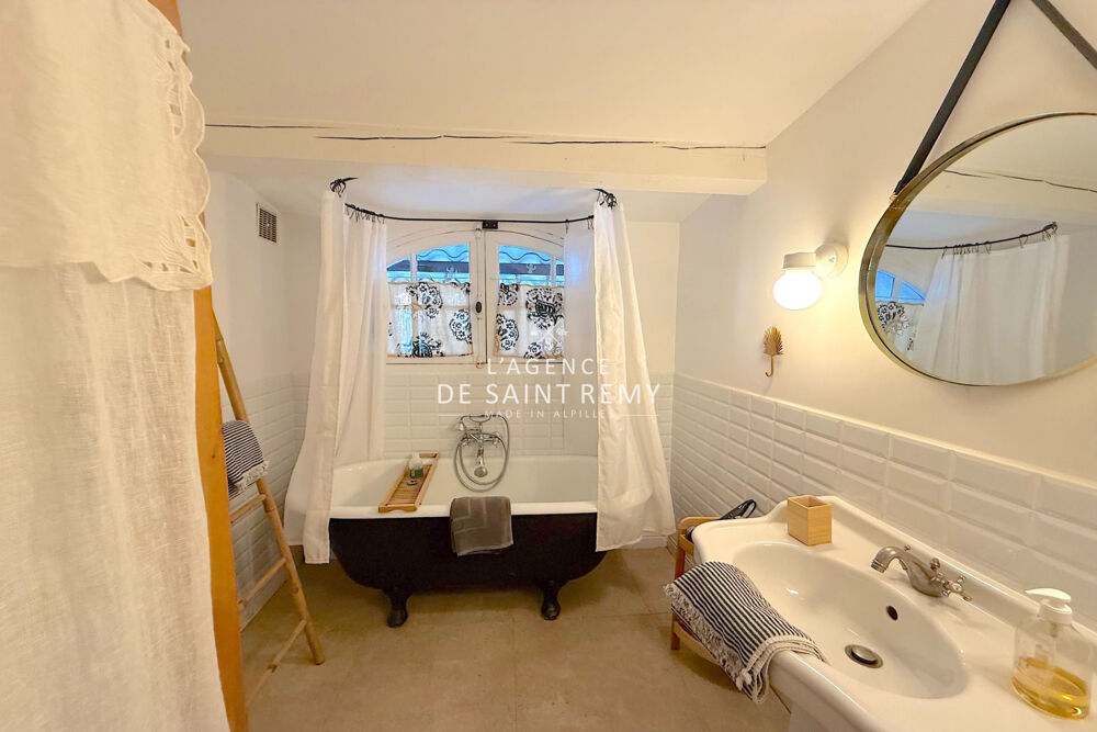 à vendre  Maison Saint-Rémy-de-Provence (13210)