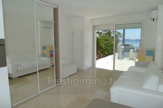  Appartement à louer 1 pièce 25 m²