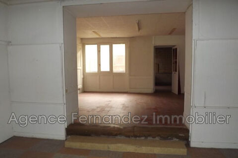   LOcal commercial de 69 m2 centre ville 