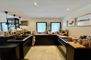  Maison à vendre 6 pièces 215 m²