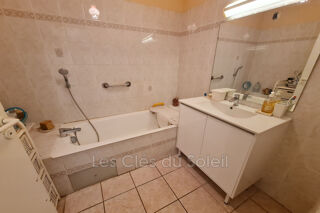  Appartement  vendre 2 pices 54 m