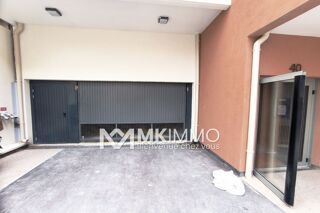  Parking / Garage à louer 14 m²