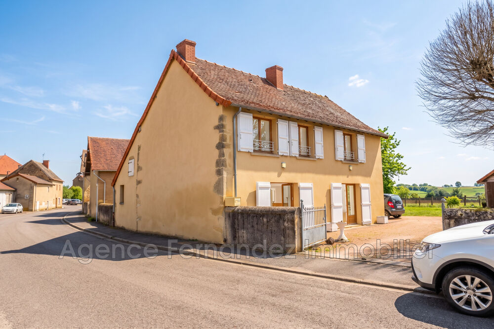 Location Maison Maison de village, 108 m2 habitables. Anzy-le-duc