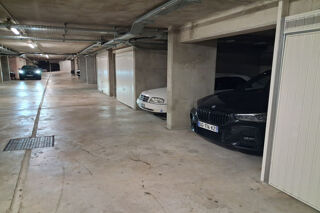  Parking / Garage � vendre 14 m� Mandelieu-la-napoule