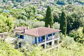  Maison � vendre 10 pi�ces 210 m�