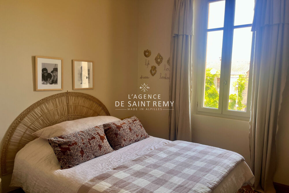 à vendre  Maison Saint-Rémy-de-Provence (13210)