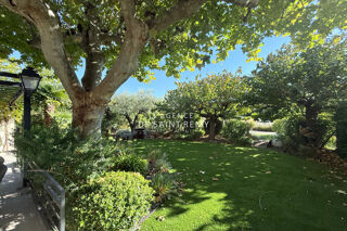  Maison  vendre 9 pices 