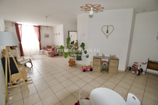  Appartement  vendre 15 + pices 600 m