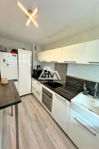  Appartement � vendre 4 pi�ces 75 m�