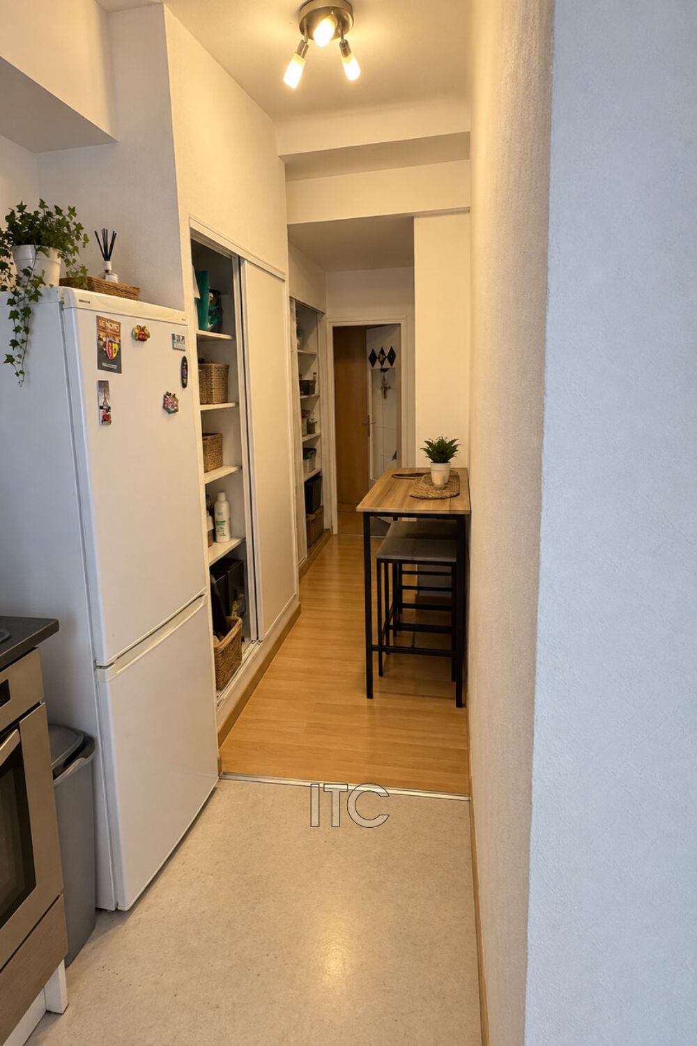 Location Appartement location appartement 2 Pièce(s) Saint-maximin-la-sainte-baume