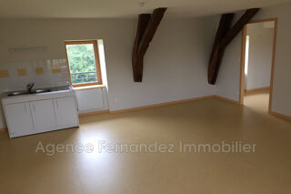  Appartement à louer 3 pièces 67 m²