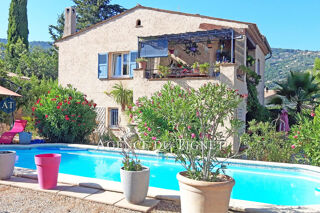 Maison à vendre 7 pièces 205 m²