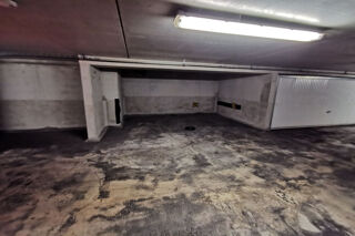  Parking / Garage  vendre 15 m