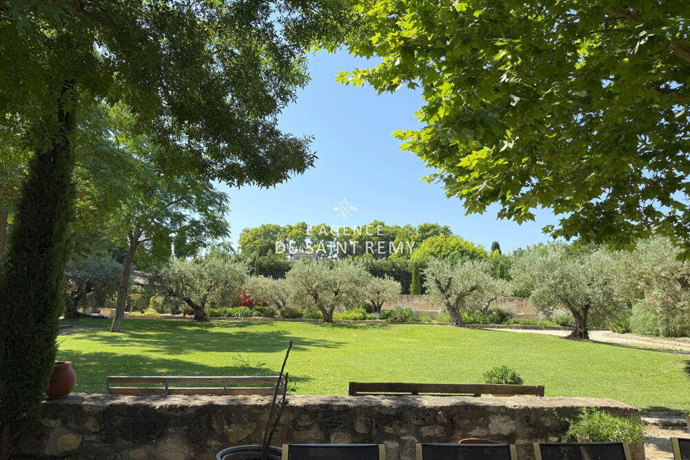 à vendre  Maison Saint-Rémy-de-Provence (13210)