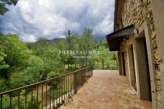  Maison � vendre 8 pi�ces 250 m�