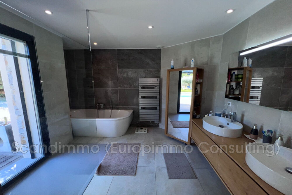 � vendre  Maison Solli�s-Toucas (83210)